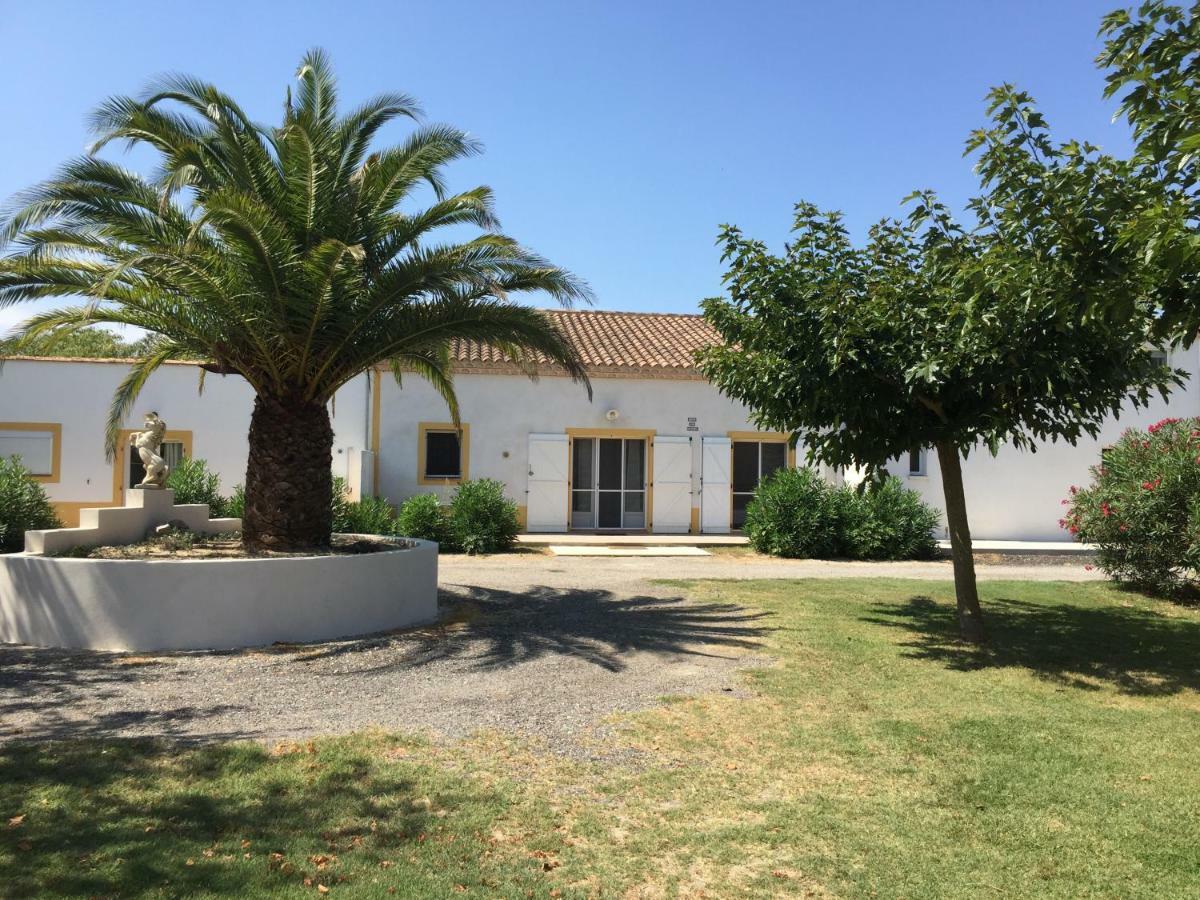 El Rocio 1 Gites Equestre Saintes-Maries-de-la-Mer Exterior photo