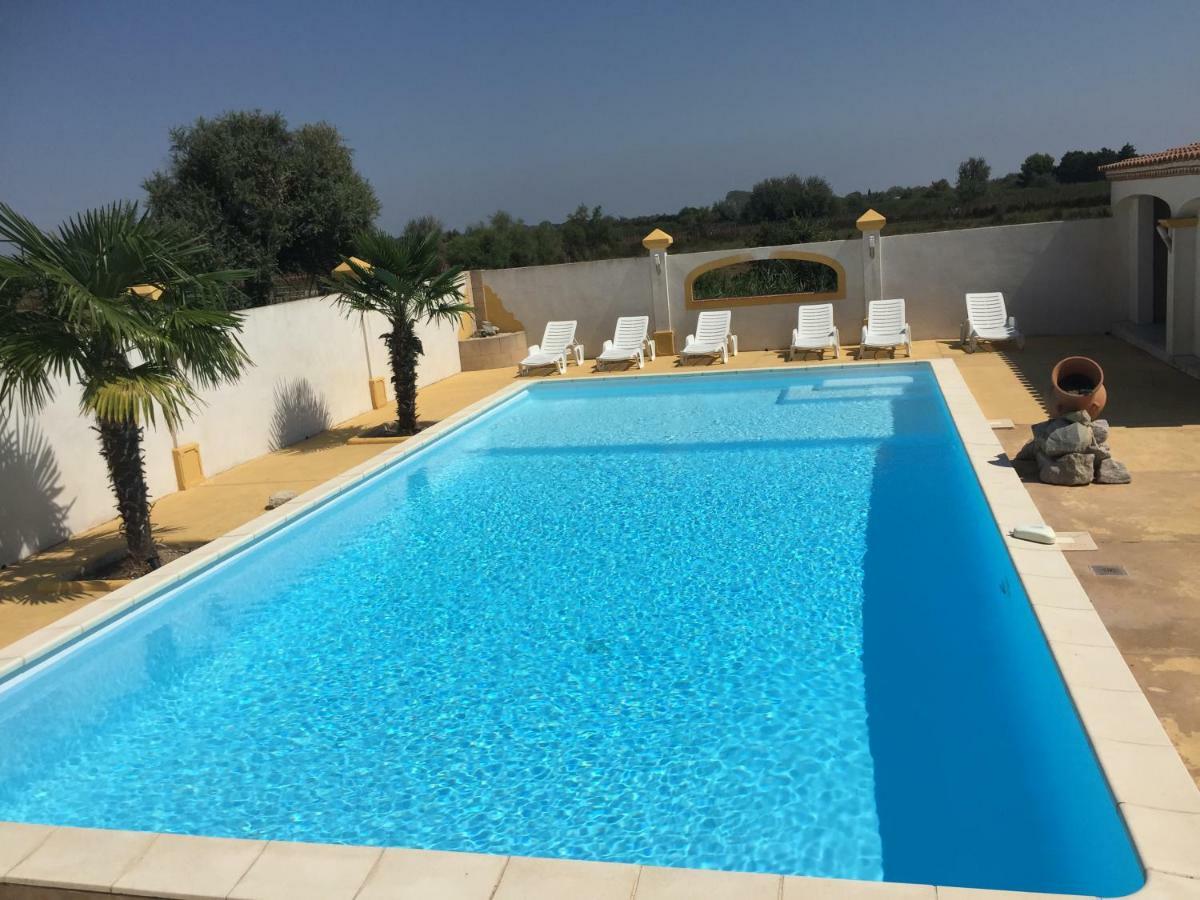 El Rocio 1 Gites Equestre Saintes-Maries-de-la-Mer Exterior photo