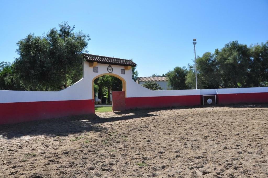 El Rocio 1 Gites Equestre Saintes-Maries-de-la-Mer Exterior photo